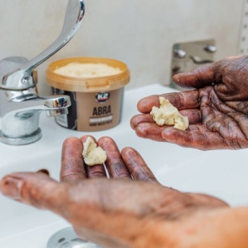 PASTA DO MYCIA RĄK SILNE ZABRUDZONYCH K2 ABRA BAC 500ML