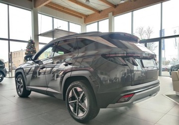Hyundai Tucson IV SUV Facelifting 1.6 T-GDI 160KM 2025 Hyundai Tucson NOWY 1.6 T-GDI 160KM wersja Executive Comfort 1.6 Benzyna, zdjęcie 4