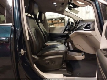 Chrysler Pacifica II 2022 Chrysler Pacifica Touring L 2022 3.6l 3.6 Benzyna 287KM, zdjęcie 10