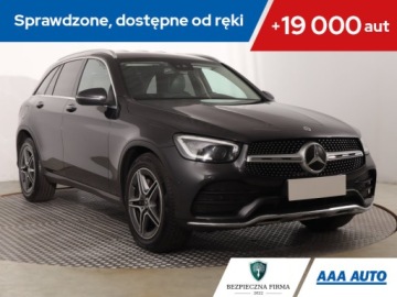 Mercedes GLC C253 SUV Facelifting 2.0 200d 163KM 2020 Mercedes GLC GLC 200 d 4MATIC, Salon Polska