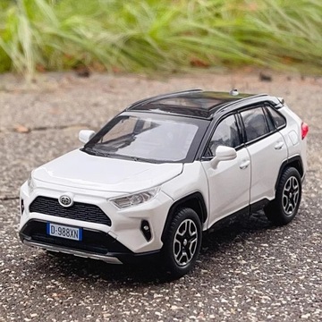 Модель автомобиля из сплава Toyota RAV4 SUV 1:32, литой под давлением металлический автомобиль