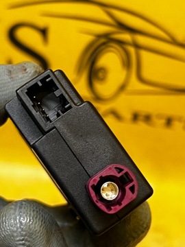 MODUL HNÍZDO USB PORSCHE 911 991 CARRERA FACELIFT