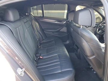 BMW Seria 5 G30-G31 2022 BMW M5 50XI 2022 4.4l 4.4 Benzyna 523KM, zdjęcie 10