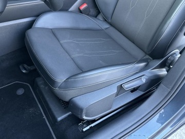 Cupra Formentor Crossover Facelifting 1.5 eTSI 150KM 2024 Cupra Formentor 1.5 e-TSI 150 KM Pakiet Edge Pakie, zdjęcie 13