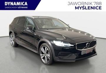 Volvo 2022 Volvo V60 Cross Country VAT 23 2.0B4 mHEV D 197KM automat 4x4 2022 r., sal