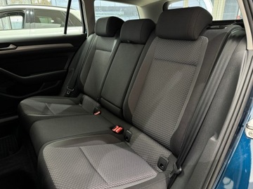 Volkswagen Passat B8 Variant Facelifting 2.0 TDI SCR 150KM 2020 Volkswagen Passat EVO Essence / 1właściciel / Salo, zdjęcie 11