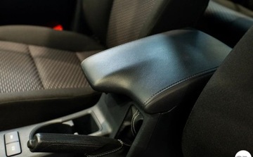 Toyota Hilux VIII Pojedyncza kabina Facelifting 2.4 D-4D 150KM 2024 Toyota Hilux Toyota Hilux 2.4 D-4D Double Cab DLX 4x4 2.4 Diesel 150KM, zdjęcie 34