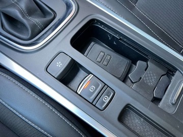 Renault Megane IV Grandtour Facelifting 1.3 TCe 140KM 2021 Renault Megane 1.3 benzyna 140 KM automat salon Polska zadbany zamiana, zdjęcie 21