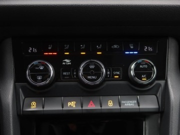 Skoda Kodiaq I SUV 2.0 TDI 150KM 2019 Skoda Kodiaq 2.0 TDI, Salon Polska, 4X4, Automat, zdjęcie 15