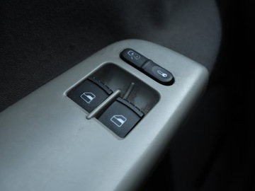 Ford Galaxy II 2.0 i 116KM 2001 Ford Galaxy 2.0, GAZ, 7 miejsc, HAK, Klima, zdjęcie 12