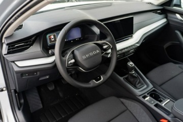 Skoda Octavia IV 2025 Škoda Octavia Skoda Octavia Drive Essence 1.5 TSI, zdjęcie 9