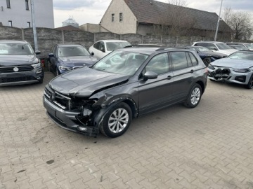 Volkswagen Tiguan II SUV 1.4 TSI 125KM 2018 Volkswagen Tiguan Klimatronik Podgrzewanie, zdjęcie 4