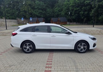 Hyundai i30 III Wagon Facelifting 1.5 T-GDI 48V 160KM 2023 Hyundai i30 I rej. 2024SalonPerfect stanBezwypadkowy 1.5 Benzyna 160KM, zdjęcie 2