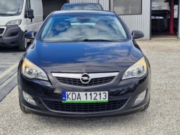 Opel Astra J Hatchback 5d 1.6 Twinport ECOTEC 115KM 2011 Opel Astra Sliczna 1.6 b Doinwestowana Bezwypadkowa Zarejestrowana Gwaranc, zdjęcie 1