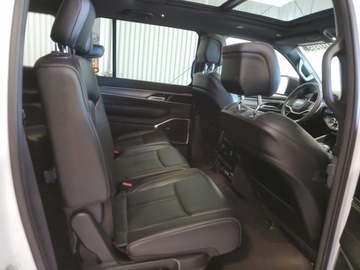 Jeep Wagoneer II 2023 Jeep Wagoneer Series I 2023 5.7l 5.7 Benzyna 392KM, zdjęcie 10