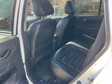 Renault Koleos I SUV Facelifting 2013 2.0 dCi 173KM 2015 Renault Koleos 4X4 AUTOMAT NAWIGACJA SKORY GRZANE FOTELE PANORAMA DACH BOS, zdjęcie 5