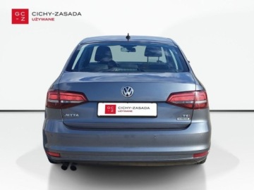 Volkswagen Jetta VI Sedan Facelifting 1.4 TSI 125KM 2017 Volkswagen Jetta Climatronic 2-strefowy Tempomat Czujniki parkowania Bluet, zdjęcie 3