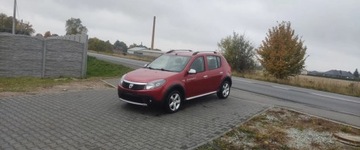 Dacia Sandero I Hatchback 5d 1.6 MPI 84KM 2012