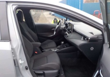 Toyota Corolla XII Hatchback 1.8 Hybrid 122KM 2021 Toyota Corolla Okazja 1.8 Hybryda 122KM, zdjęcie 15