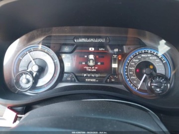  RAM 2500 Limited 64 Box 2022 6.7l 6.7 Diesel 370KM, zdjęcie 10