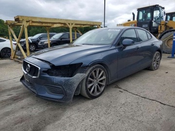 Volvo S60 III 2019 Volvo S60 2019 Volvo S60 T6 AWD Momentum 2.0 Benzyna 200KM, zdjęcie 1