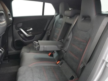 Mercedes CLA C118/X118 Shooting Brake Facelifting 1.3 200 163KM 2024 CLA 200 AMG Line Shooting Brake 1.3 (163KM) 2024, zdjęcie 11