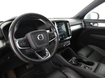 Volvo XC40 Crossover 2.0 T5 247KM 2018 Volvo XC 40 automat T5 247KM AWD skóra panorama, zdjęcie 13