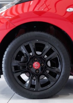 Toyota Aygo II Hatchback 5d 1.0 VVT-i 69KM 2017 Toyota Aygo 1.0 VVT-i X-cite EU6 Benzyna 69KM, zdjęcie 13