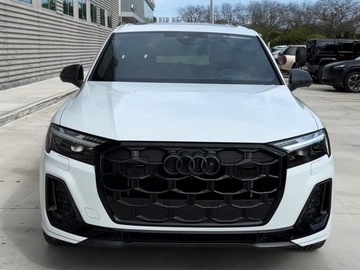 Audi Q7 II SQ7 Facelifting 4.0 TFSI 507KM 2025 AUDI Q7 SQ7 TFSI quattro Suv 4.0 (507KM) 2025, zdjęcie 2