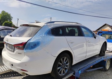 Mazda 6 III Sport Kombi Facelifting 2018 2.0 Skyactiv-G 145KM 2019 Mazda 6 2019r, SALON POLSKA. 2.0 Benzyna. Uszkodzony lewy przod. Pali. 2.0, zdjęcie 2