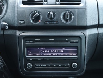 Skoda Roomster Mikrovan Facelifting 1.2 TSI 85KM 2012 Skoda Roomster 1.2 TSI, Klima, Tempomat, zdjęcie 11