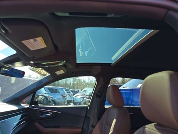 Audi Q7 II 2023 Audi Q7 Prestige 55 Tfsi Quattro 2023 3.0 Benzyna 335KM, zdjęcie 17