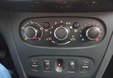 Dacia Sandero II Hatchback 5d TCe  90KM 2013 Dacia Sandero Stepway 0.9Benz 90KM Klima 4x El.SzybyLusterka Tempomat Navi, zdjęcie 22