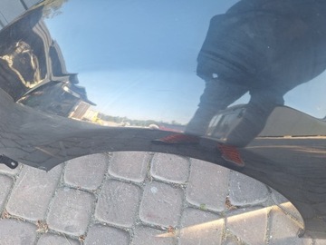 BLATNÍK LEVÝ CITROEN DS3 ČERNÁ