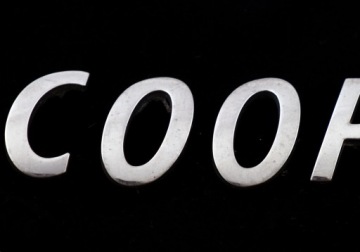 MINI R50 R53 R55 R56 F56 R60 Эмблема с надписью Cooper