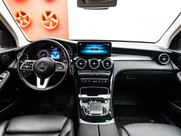 Mercedes GLC C253 SUV Facelifting 2.0 220d 194KM 2021 MERCEDES-BENZ GLC 220 d 4-Matic Suv 194KM 2021, zdjęcie 12