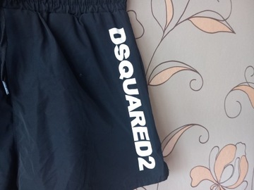 DSQUARED2-SUPER SPODENKI 44 D1