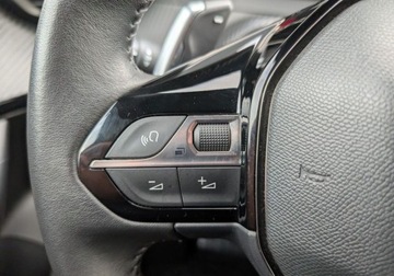 Peugeot 2008 II SUV 1.2 PureTech 130KM 2022 Peugeot 2008 Peugeot 2008 1.2 130KM AutomatASOSalonPLActive Gwarancja w ce, zdjęcie 17