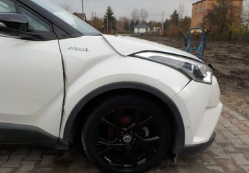 Toyota C-HR I Crossover 1.8 Hybrid 122KM 2018 Toyota C-HR Okazja 1.8 Hybryda 122KM, zdjęcie 21