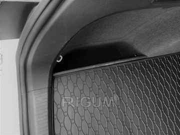 РЕЗИНОВАЯ ОБИВКА БАГАЖНИКА VW GOLF VII, 7 COMBI