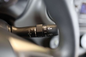 Toyota Yaris III Hatchback 5d Facelifting 2017 1.0 VVT-i 72KM 2020 Toyota Yaris 1.0 Active BenzynaLPG 72KM, zdjęcie 31