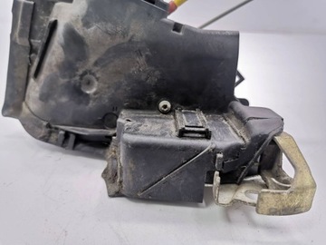 BMW 5 E39 2000 PRAVÁ STRANA ZÁMEK DVEŘE PŘEDNÍCH