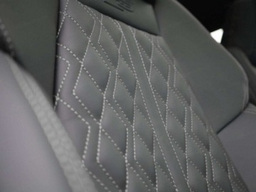 Audi A3 8Y S3 Limousine Facelifting 2.0 TFSI 333KM 2025 AUDI A3 S3 TFSI quattro Sedan 2.0 (333KM) 2025, zdjęcie 4