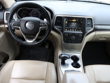 Jeep Grand Cherokee IV Terenowy Facelifting 3.0 V6 CRD 250KM 2013 Jeep Grand Cherokee 3.0 CRD, Salon Polska, 246 KM, zdjęcie 6