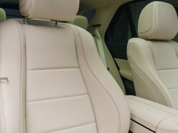 Mercedes GLE V167 SUV Facelifting 2.0 300d 269KM 2025 MERCEDES-BENZ GLE 300 d 4-Matic AMG Line 2.0 (269KM) 2025, zdjęcie 7