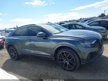 Audi Q8 2021 Audi Q8 2021 AUDI Q8 PREMIUM PLUS 55 TFSI QUATTRO TIPTRONIC 3.0 Benzyna, zdjęcie 6