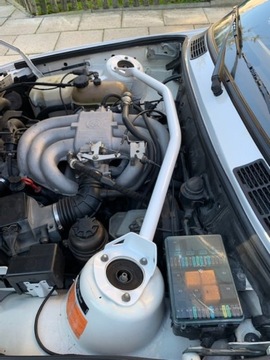 Rozpórka kielichów przód przednia BMW E30 4 i 6R