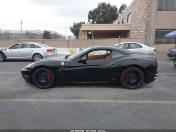 Ferrari California 2011 Ferrari California 2011 4.3 Benzyna 453KM, zdjęcie 3