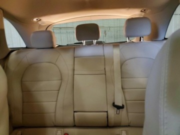 Mercedes GLC C253 2021 Mercedes-Benz GLC 300 4Matic 2021 2.0 Benzyna 248KM, zdjęcie 11