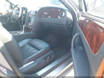 Bentley Continental I 2006 Bentley Flying Spur 2006. 6.0 Benzyna 552KM, zdjęcie 9